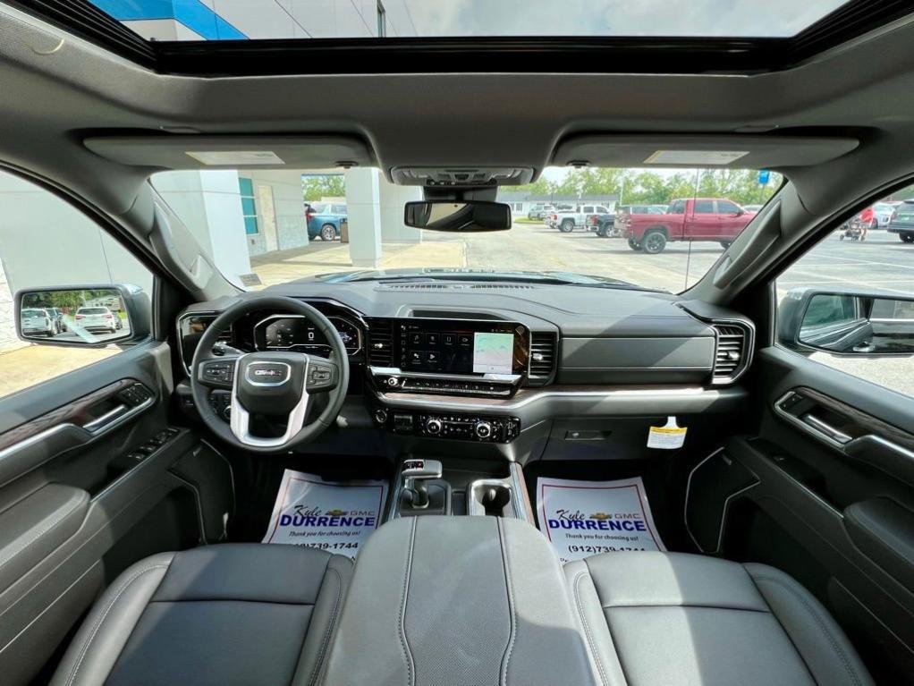 new 2025 GMC Sierra 1500 car, priced at $59,215