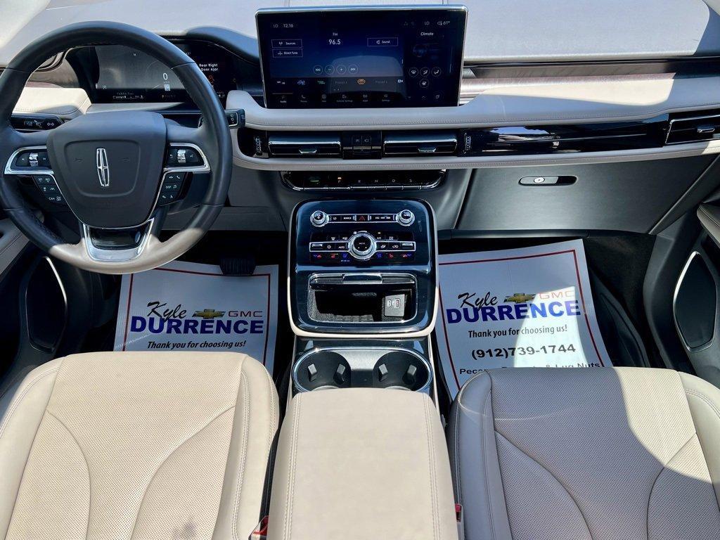 used 2022 Lincoln Nautilus car, priced at $37,647