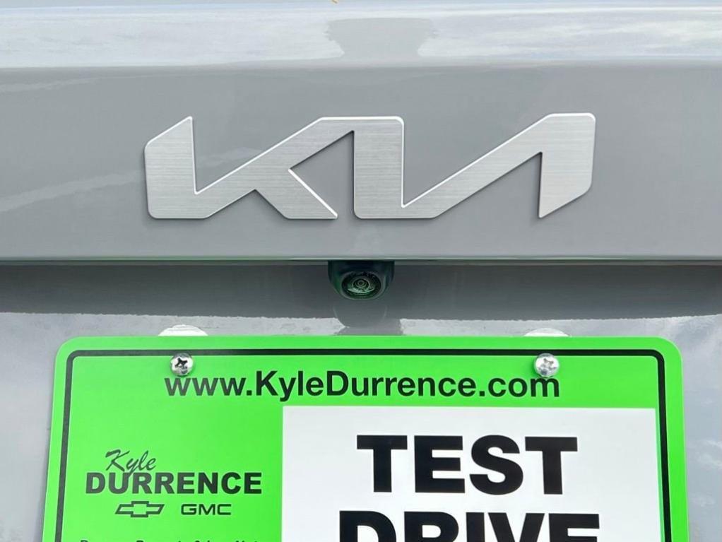 used 2022 Kia Sorento car, priced at $26,495