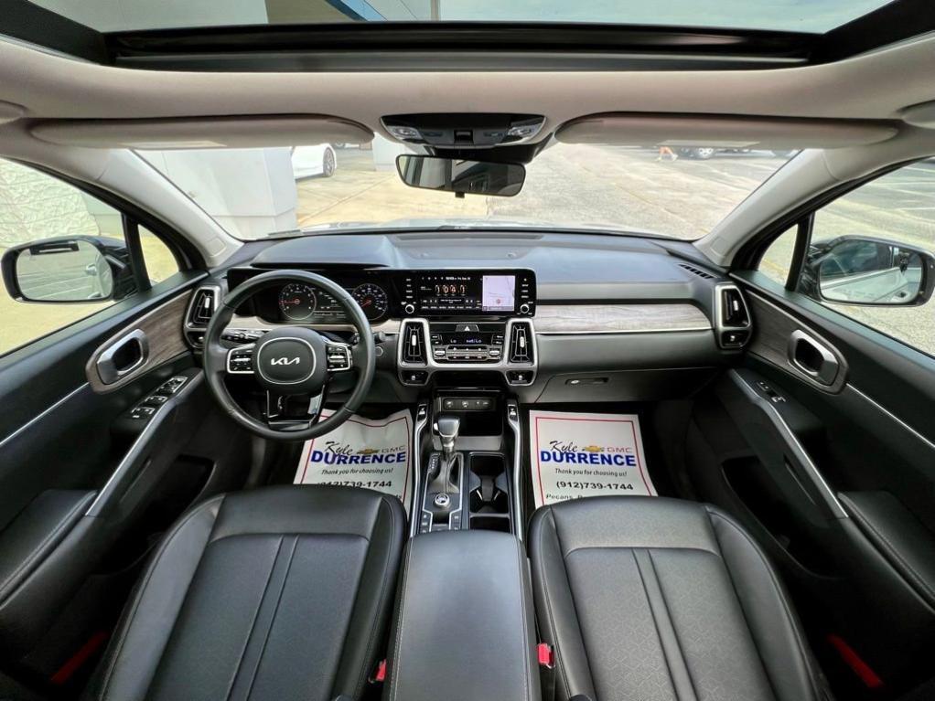 used 2022 Kia Sorento car, priced at $26,495