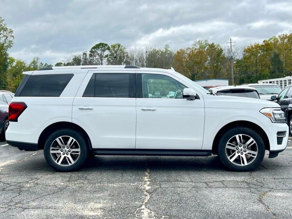 used 2024 Ford Expedition car, priced at $45,896