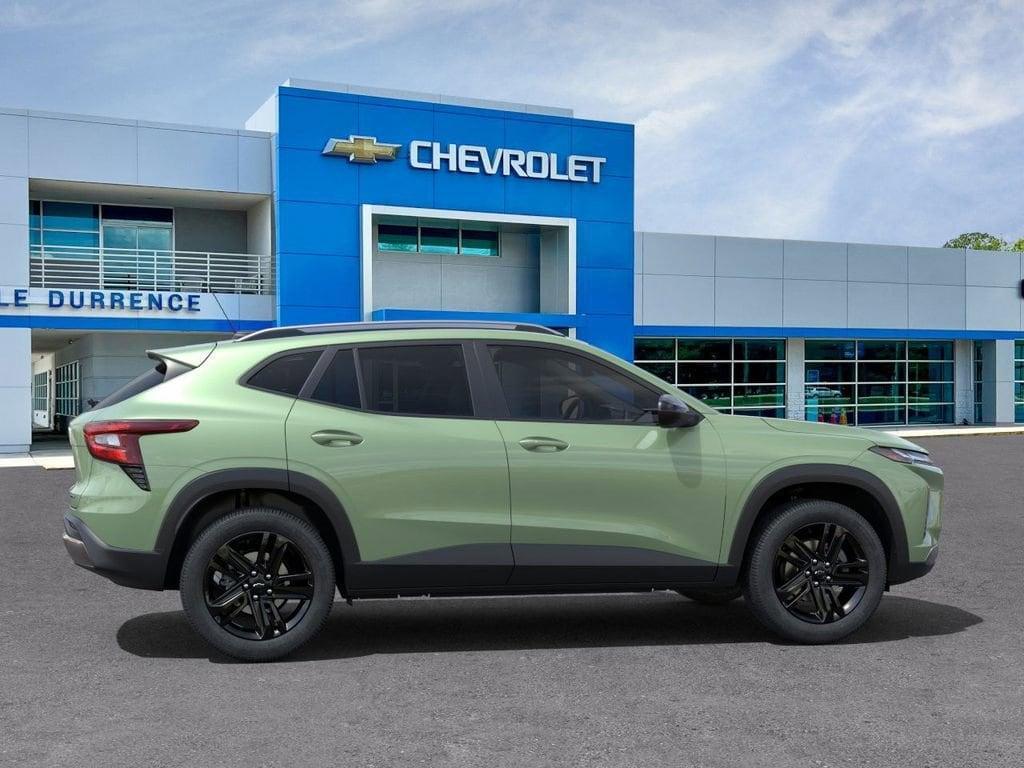 new 2025 Chevrolet Trax car, priced at $26,835