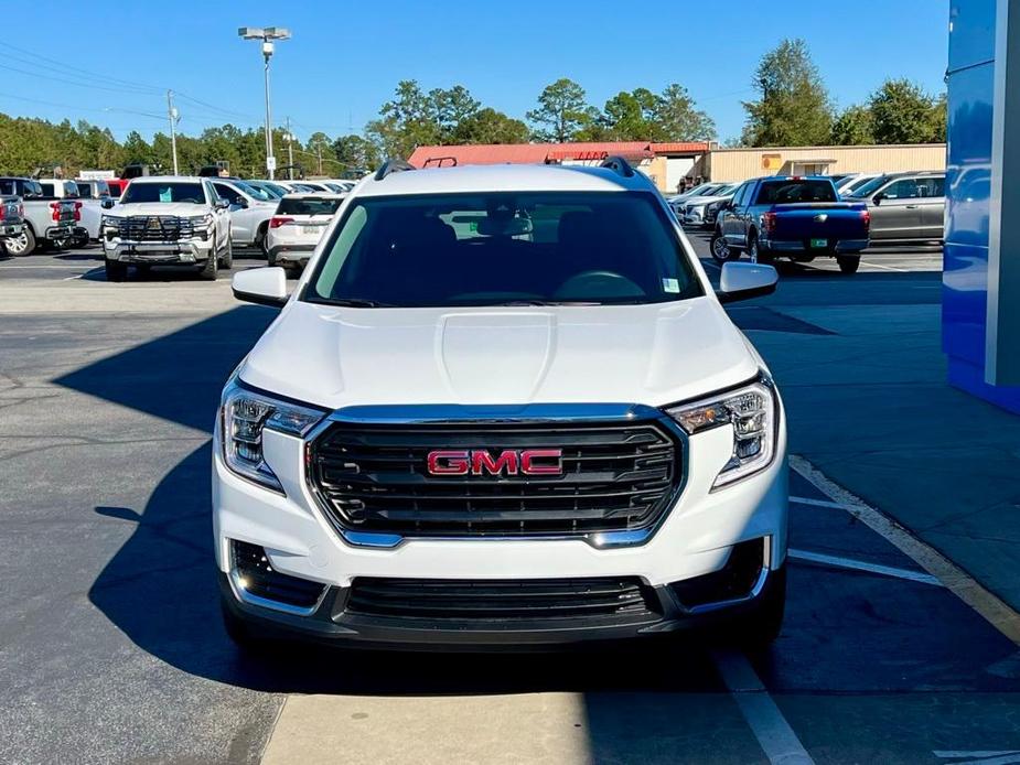 new 2024 GMC Terrain car, priced at $27,115