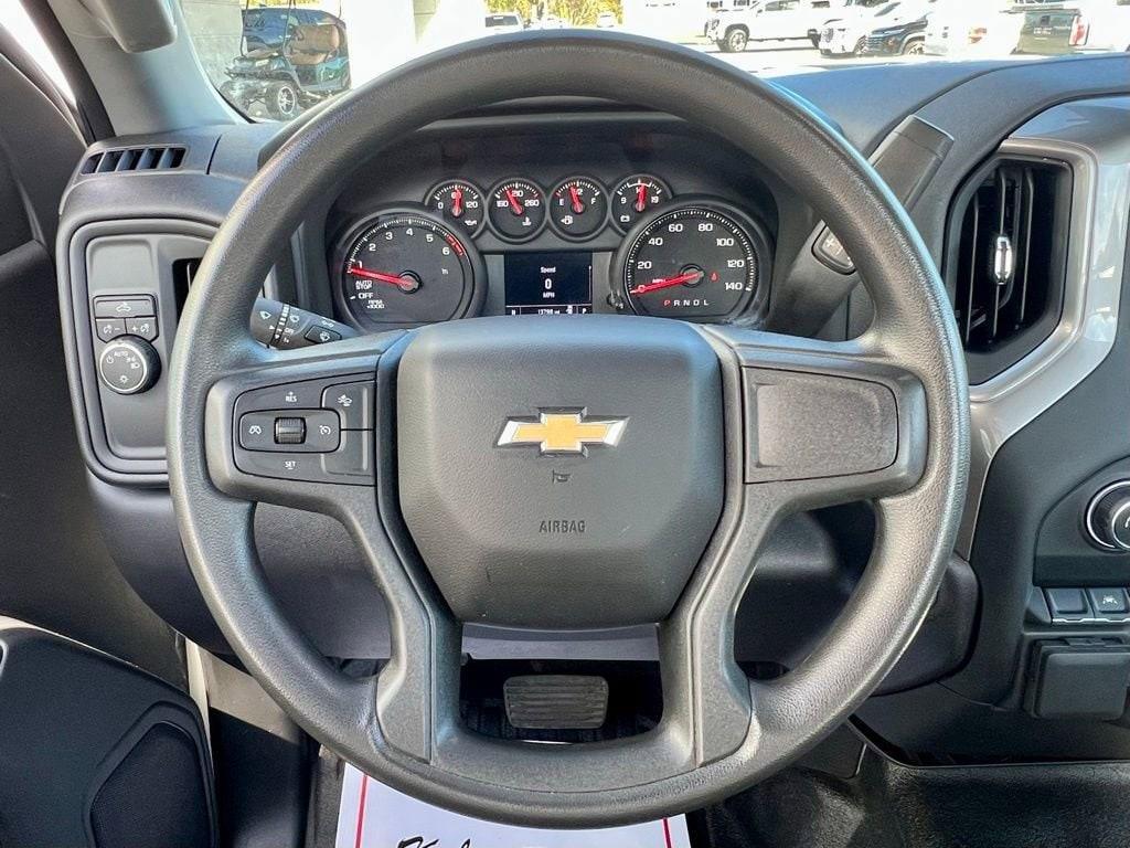 used 2024 Chevrolet Silverado 1500 car, priced at $29,495