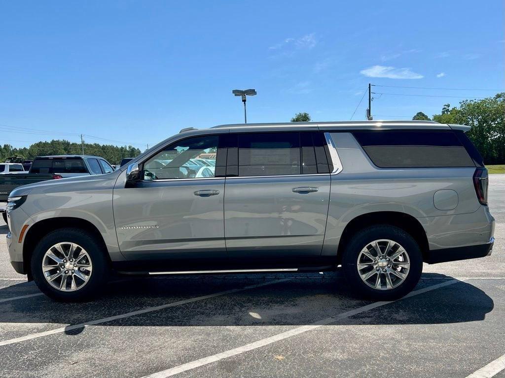 new 2025 Chevrolet Suburban car, priced at $74,094