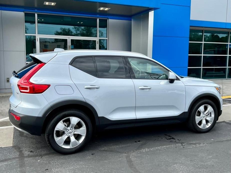 used 2022 Volvo XC40 car, priced at $26,888