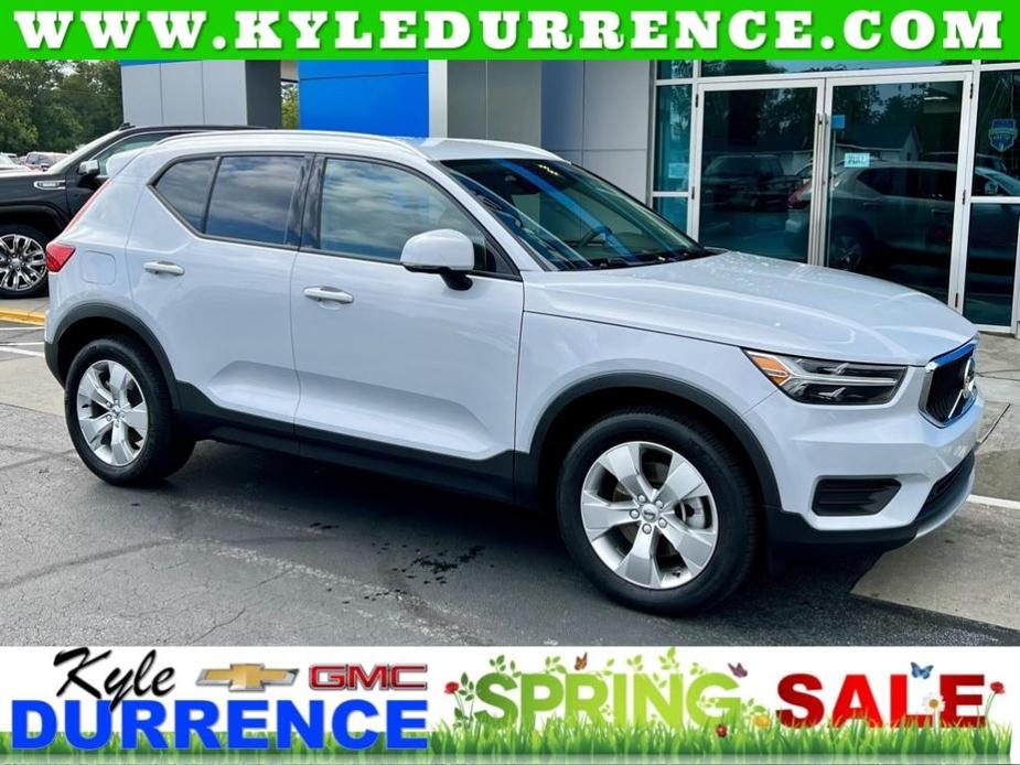 used 2022 Volvo XC40 car, priced at $26,888