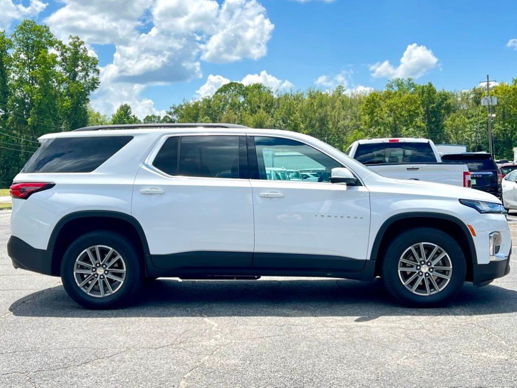 used 2023 Chevrolet Traverse car, priced at $28,444