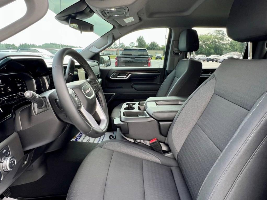 new 2024 GMC Sierra 1500 car, priced at $45,345