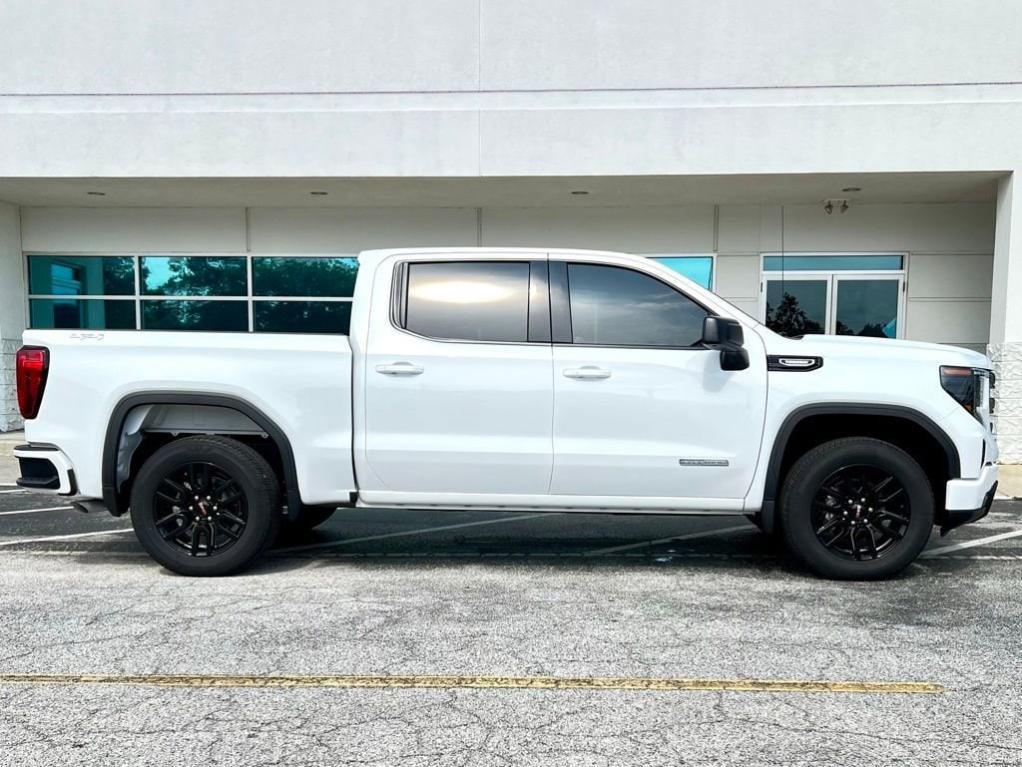 new 2024 GMC Sierra 1500 car, priced at $45,345