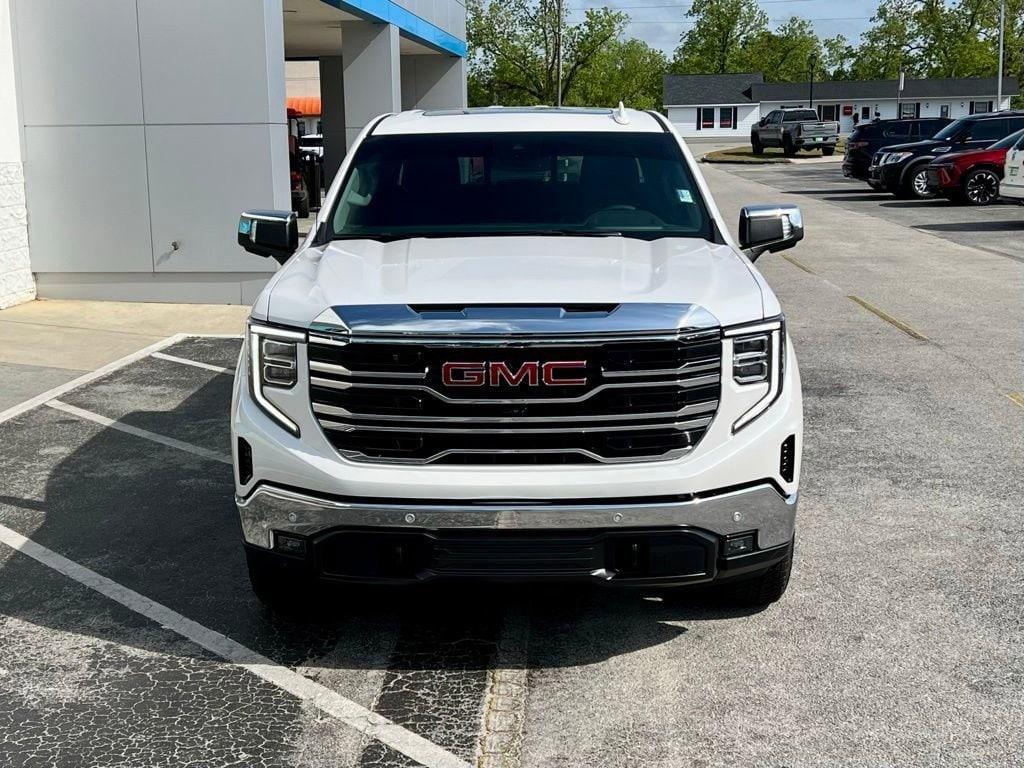 new 2025 GMC Sierra 1500 car, priced at $63,105