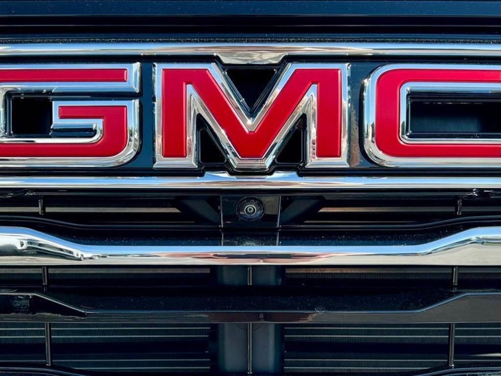 new 2025 GMC Terrain car, priced at $35,210