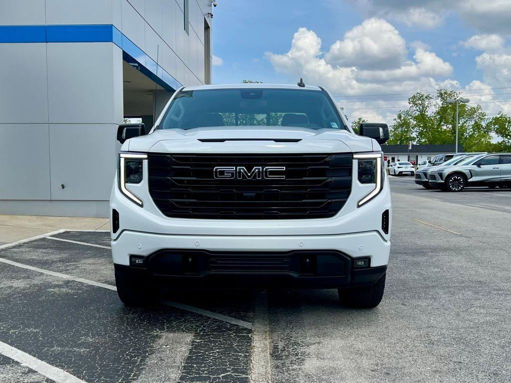 new 2025 GMC Sierra 1500 car, priced at $56,735