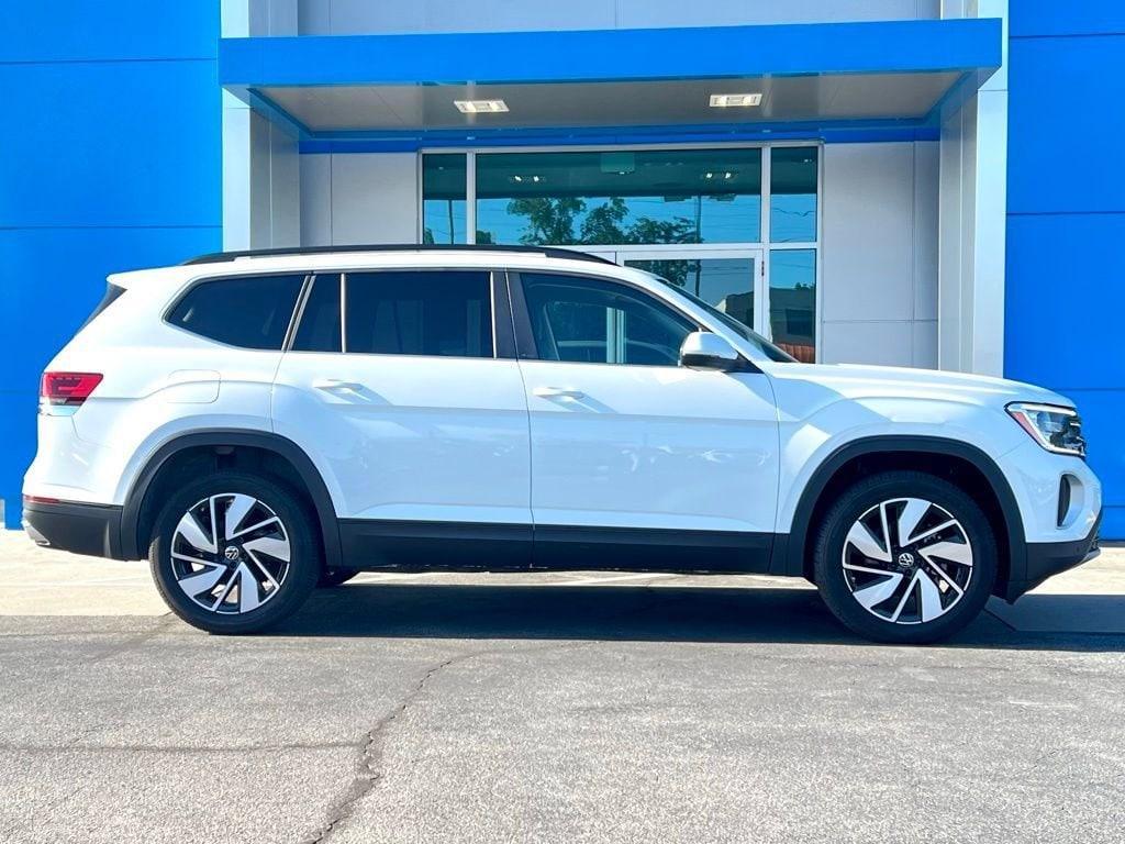 used 2024 Volkswagen Atlas car, priced at $30,888