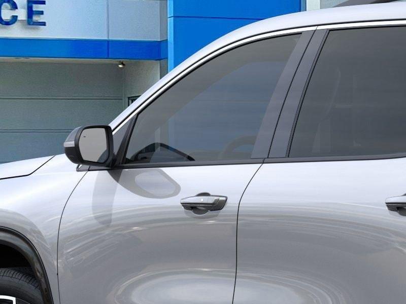 new 2025 Chevrolet Traverse car