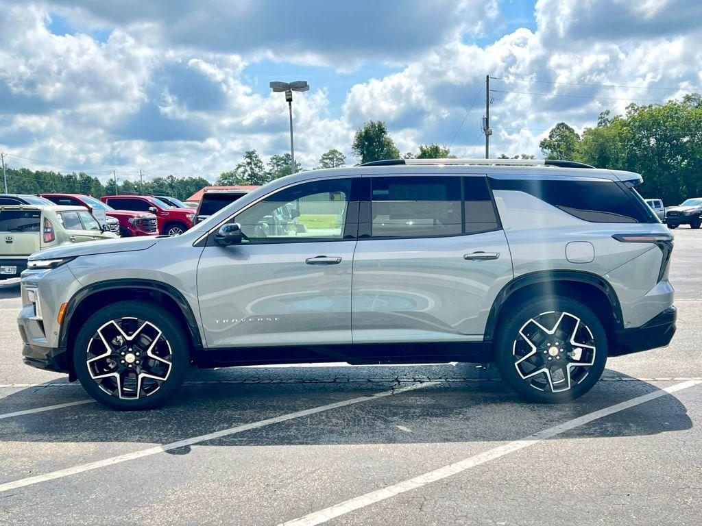 new 2025 Chevrolet Traverse car, priced at $55,145