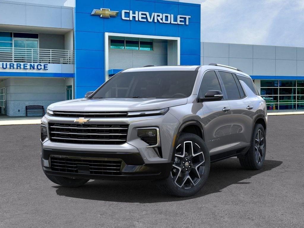 new 2025 Chevrolet Traverse car