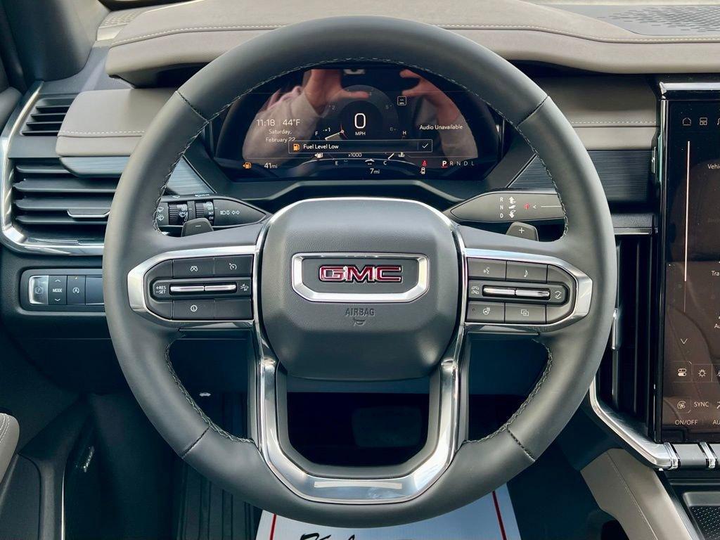 new 2025 GMC Acadia car, priced at $42,140