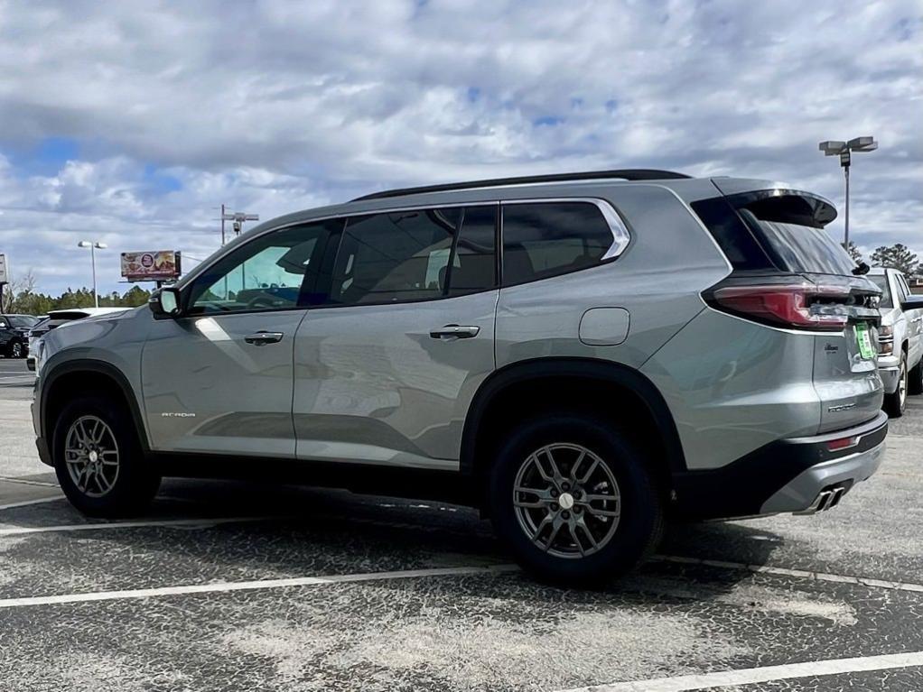 new 2025 GMC Acadia car, priced at $43,140