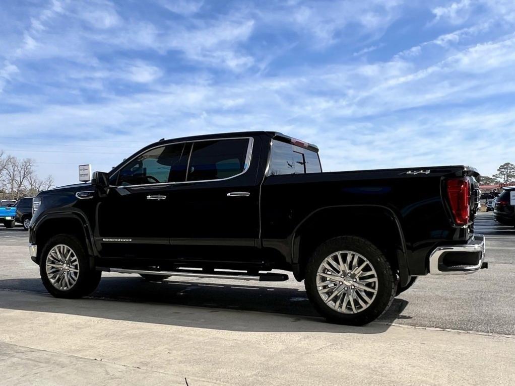 used 2022 GMC Sierra 1500 car, priced at $45,444