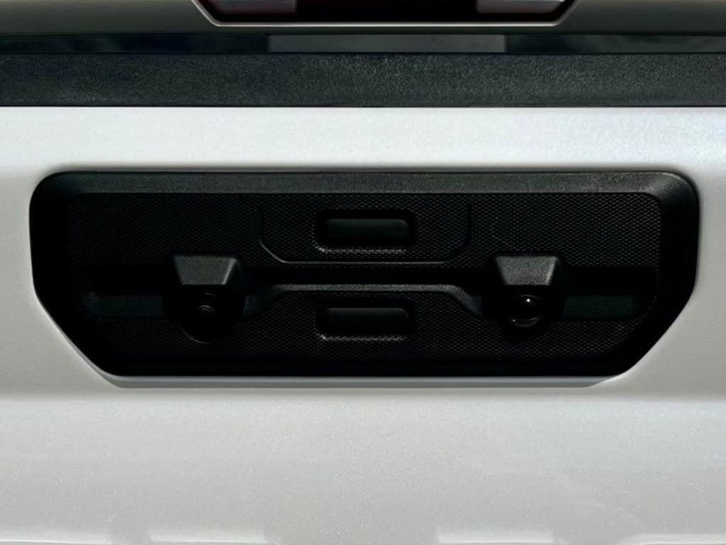 new 2025 GMC Sierra 1500 car, priced at $59,070