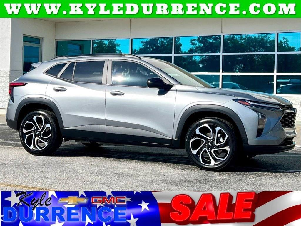 used 2024 Chevrolet Trax car, priced at $24,138