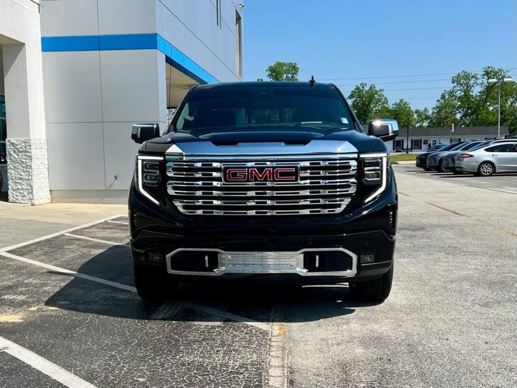 new 2025 GMC Sierra 1500 car, priced at $66,750
