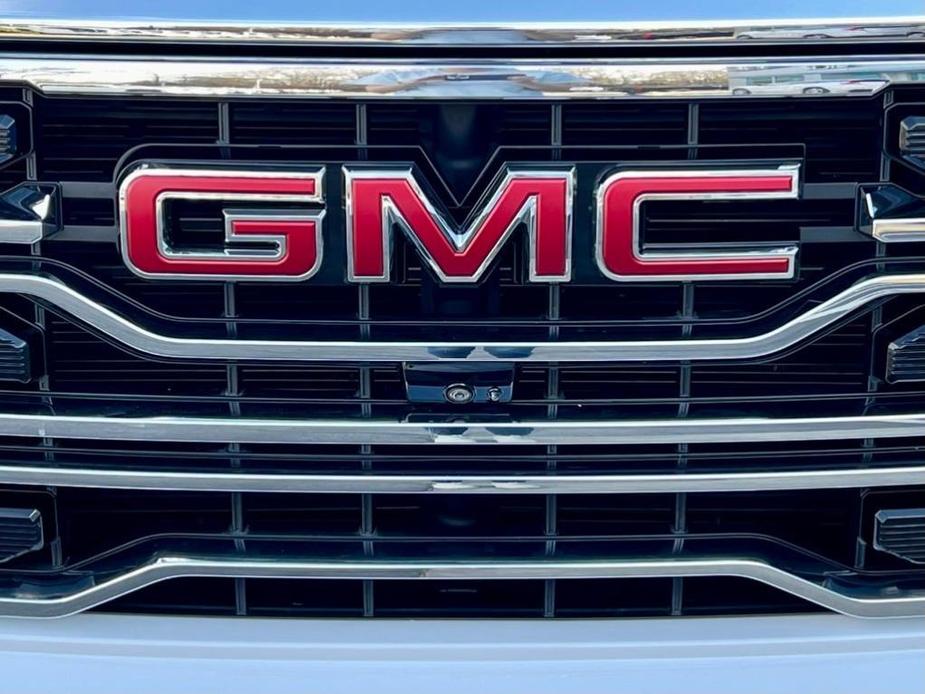 used 2022 GMC Sierra 1500 car, priced at $49,897