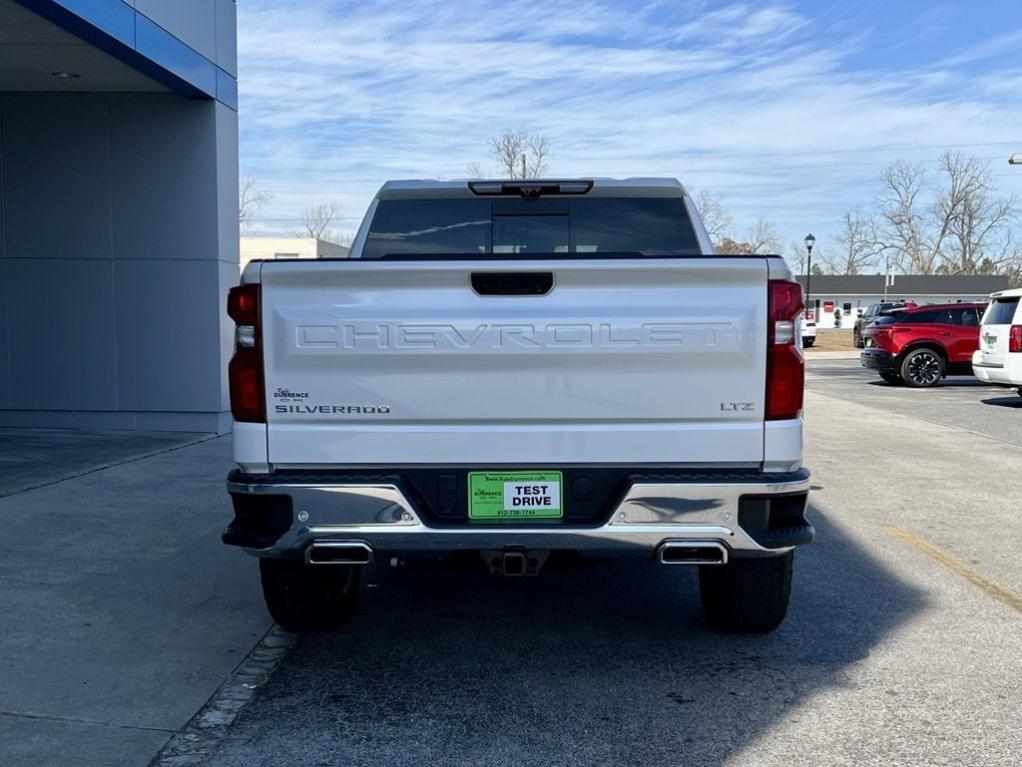 new 2025 Chevrolet Silverado 1500 car, priced at $61,800