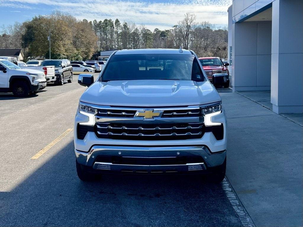 new 2025 Chevrolet Silverado 1500 car, priced at $61,800