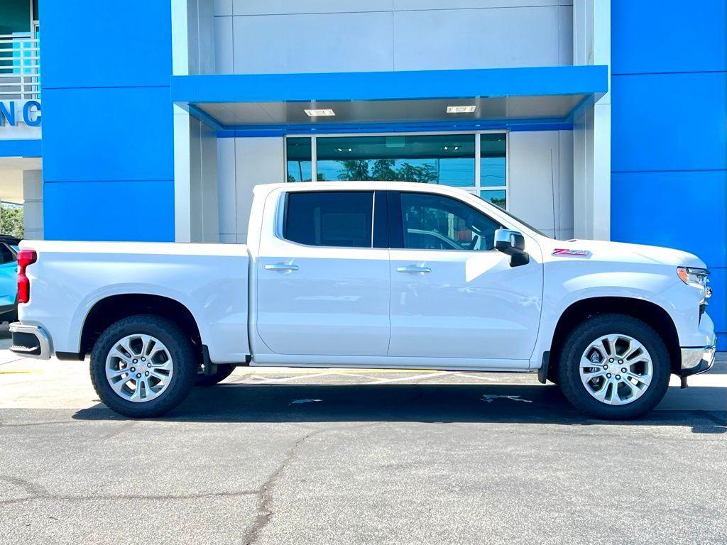 new 2025 Chevrolet Silverado 1500 car, priced at $61,435
