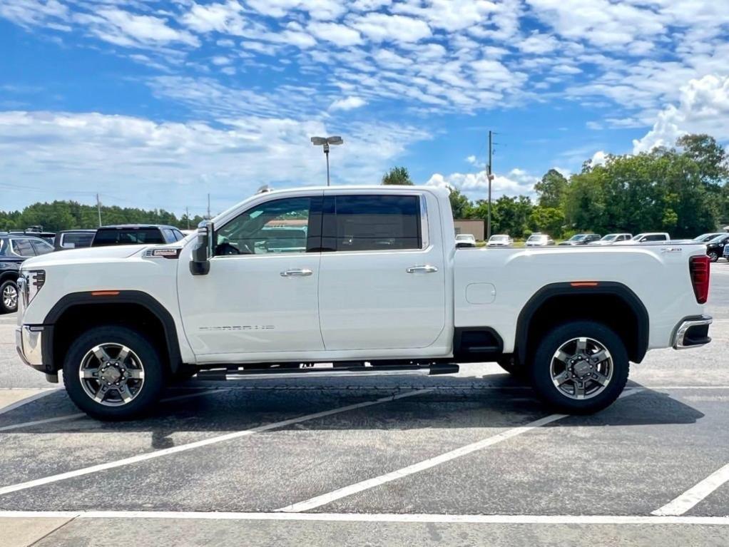 new 2025 GMC Sierra 2500 car, priced at $75,570