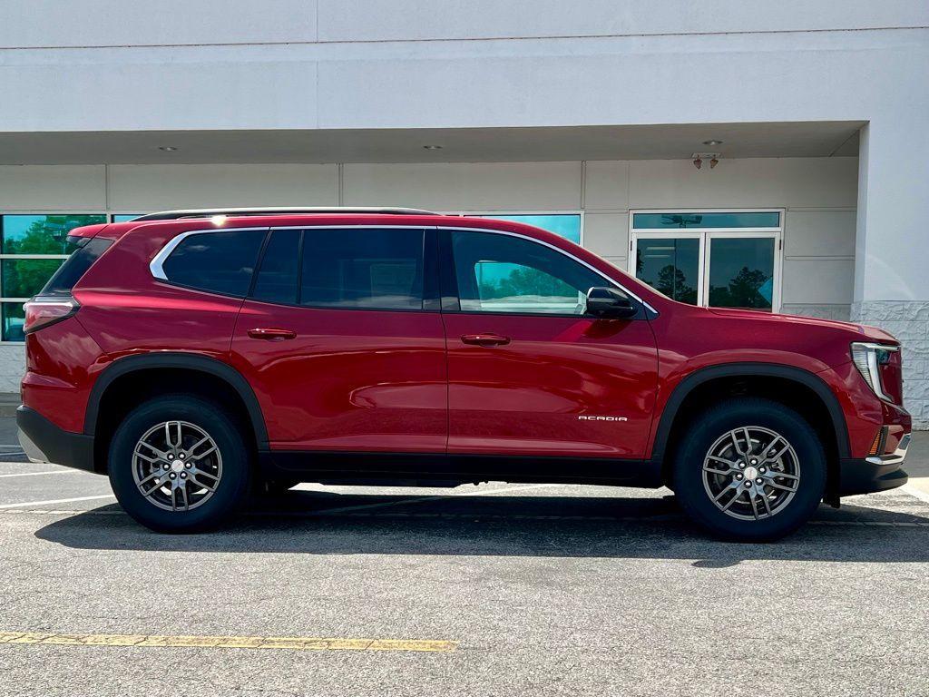 new 2025 GMC Acadia car, priced at $42,040