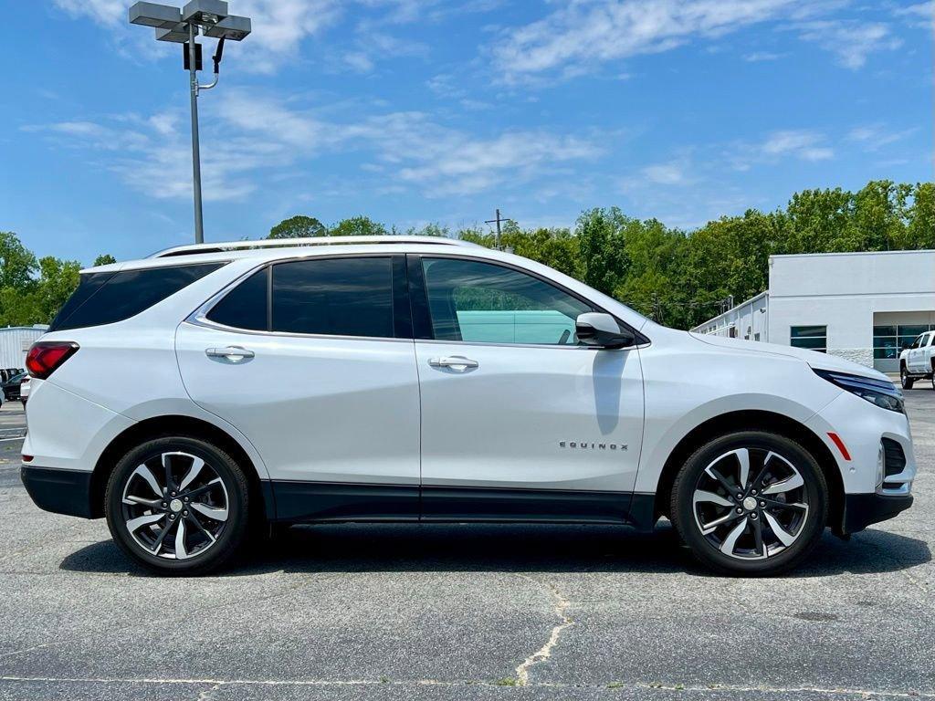 used 2022 Chevrolet Equinox car, priced at $22,854