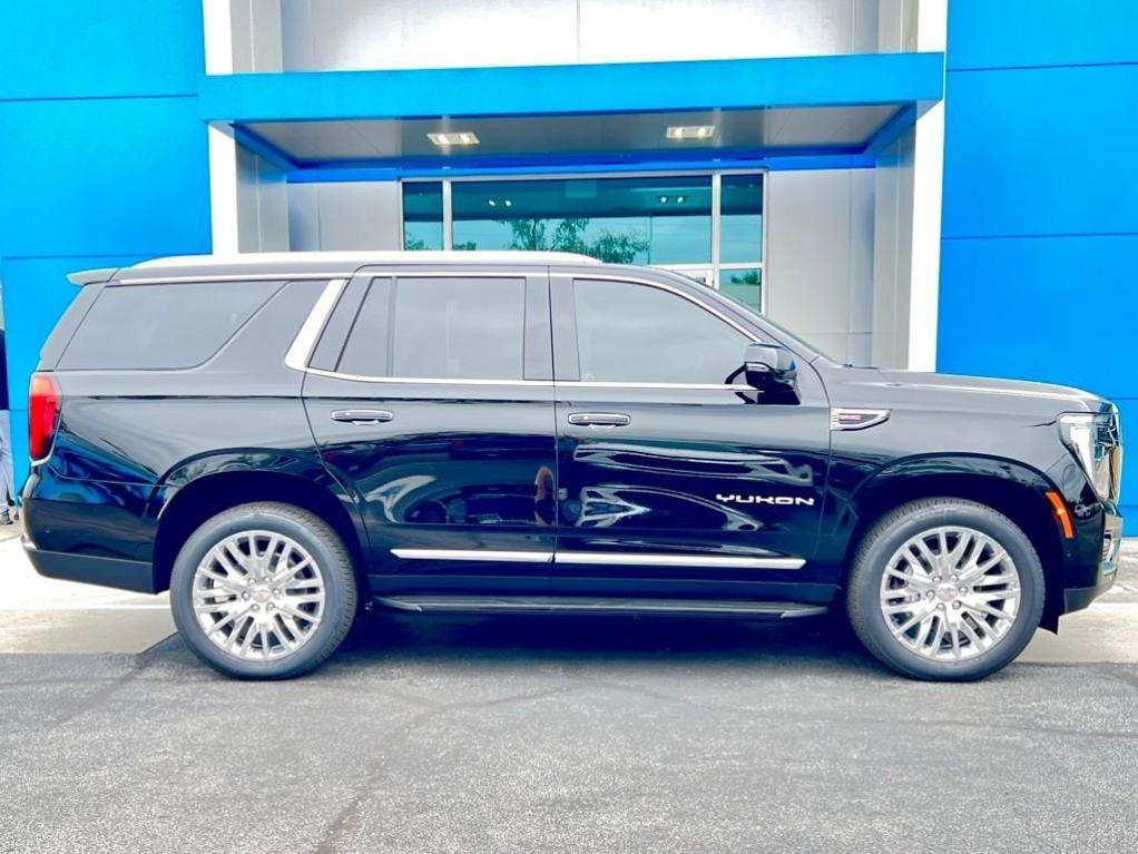 new 2025 GMC Yukon car, priced at $68,730