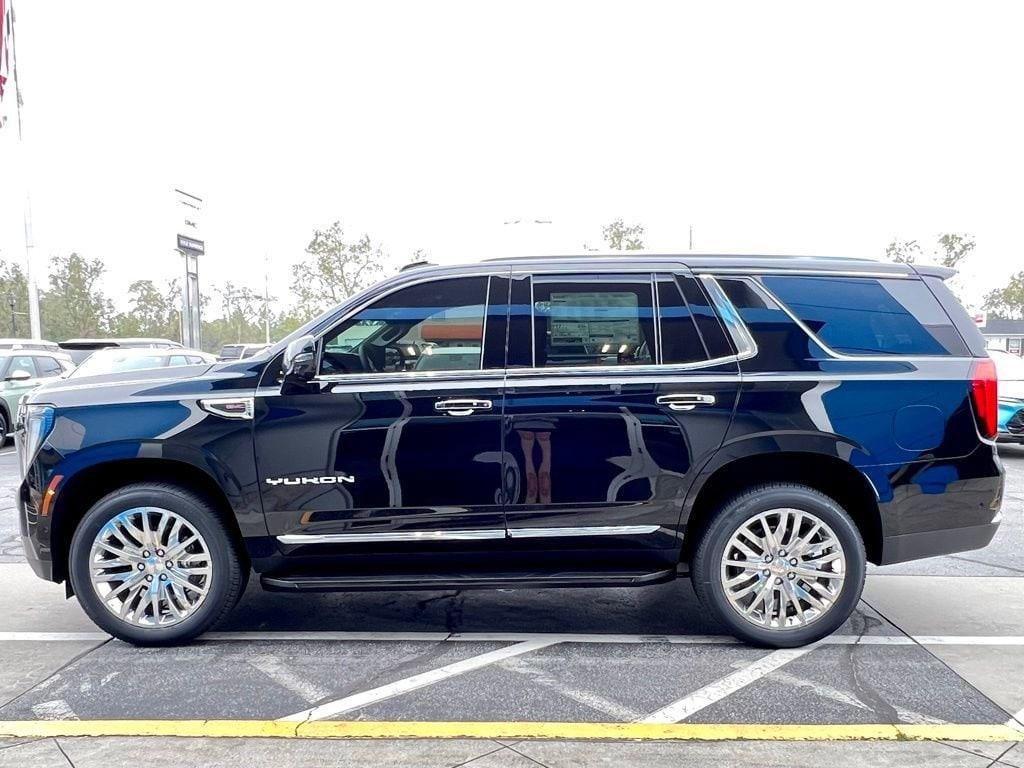 new 2025 GMC Yukon car, priced at $68,730