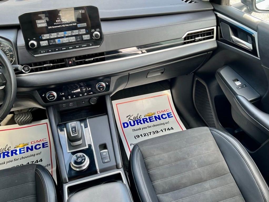 used 2024 Mitsubishi Outlander car, priced at $25,888