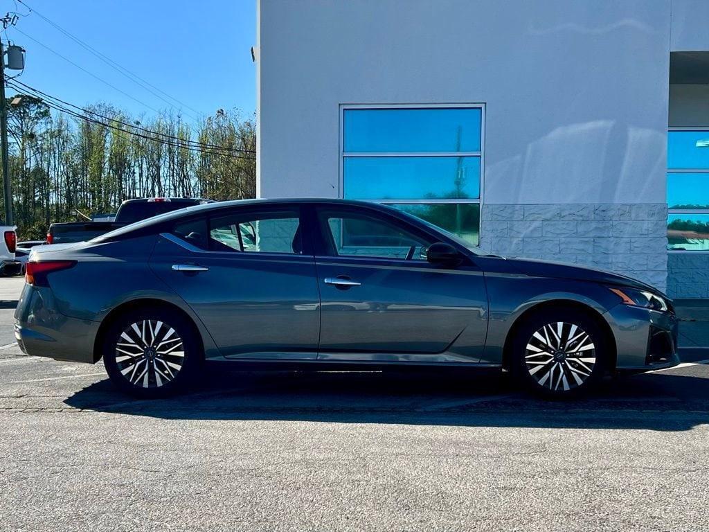 used 2024 Nissan Altima car, priced at $21,995