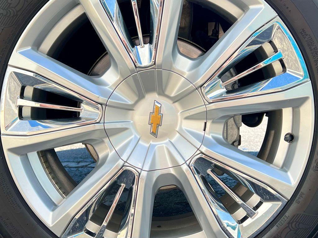 used 2022 Chevrolet Tahoe car, priced at $56,275