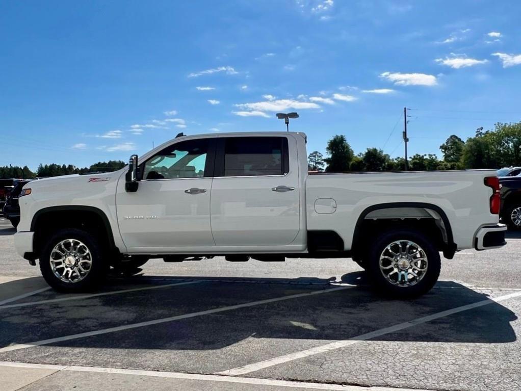 new 2025 Chevrolet Silverado 2500 car, priced at $66,485