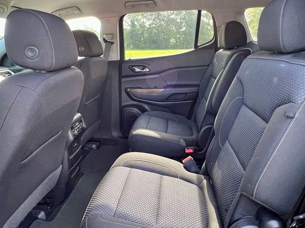 used 2022 GMC Acadia car, priced at $23,895
