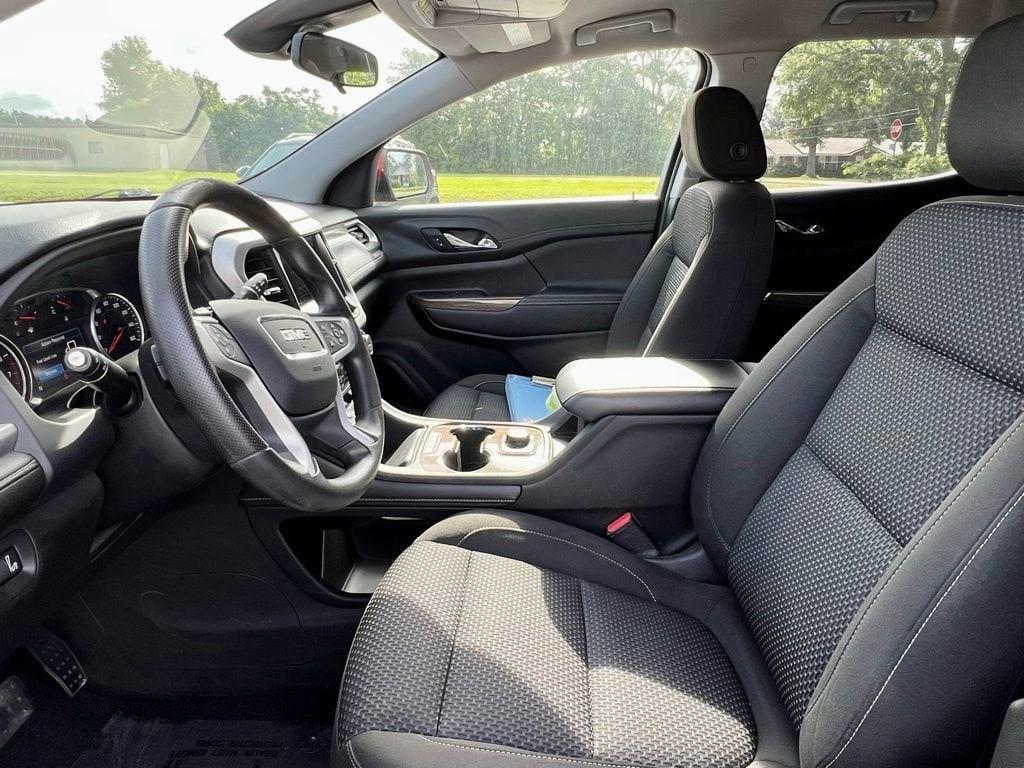 used 2022 GMC Acadia car, priced at $23,895