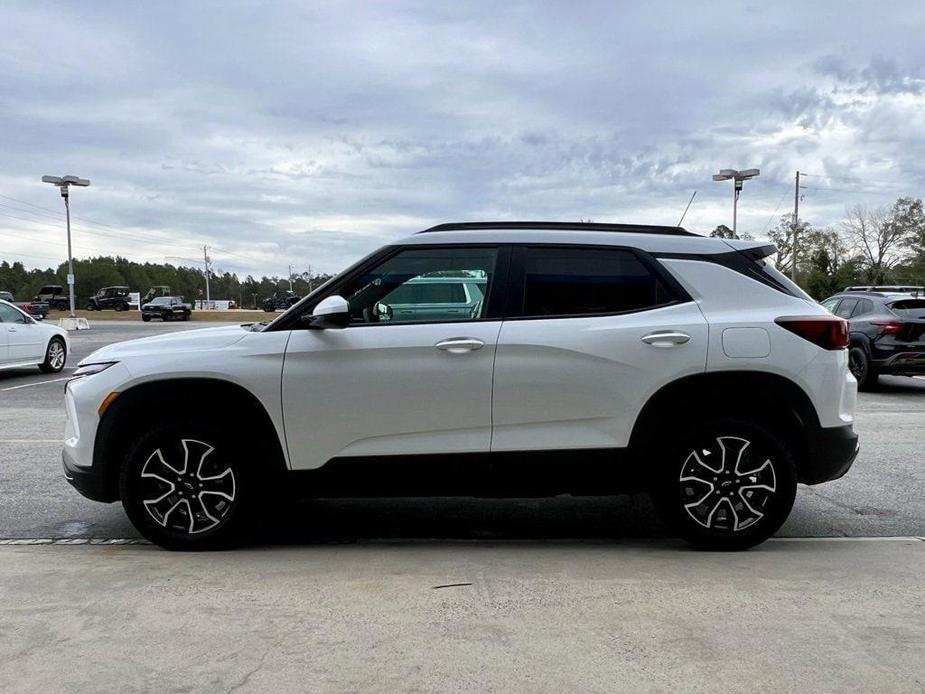 new 2025 Chevrolet TrailBlazer car, priced at $29,640