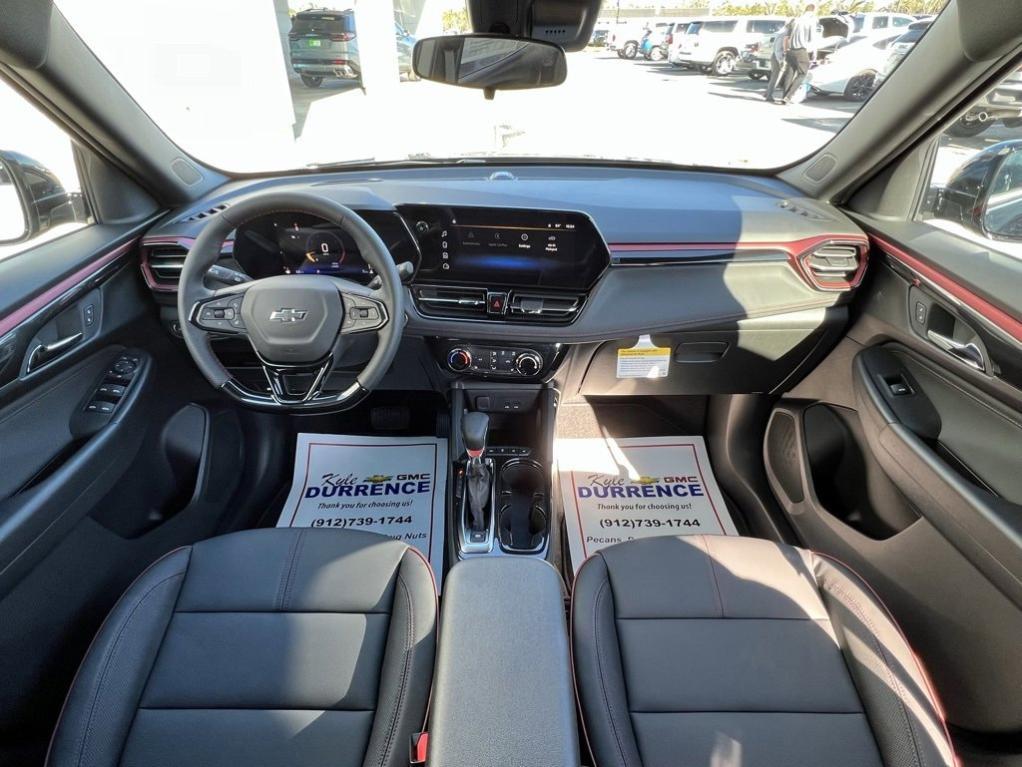 new 2025 Chevrolet TrailBlazer car, priced at $29,390