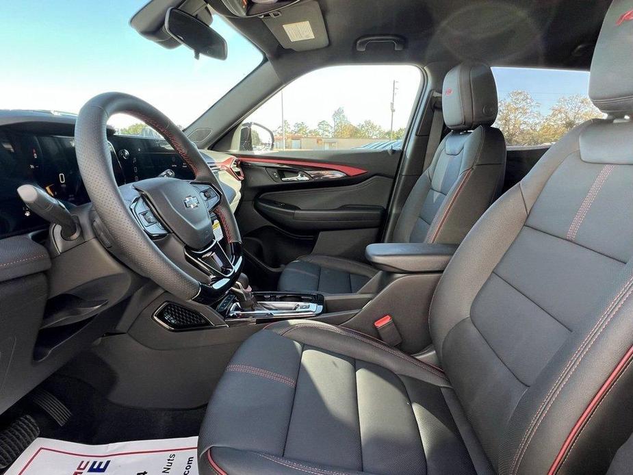 new 2025 Chevrolet TrailBlazer car, priced at $29,390