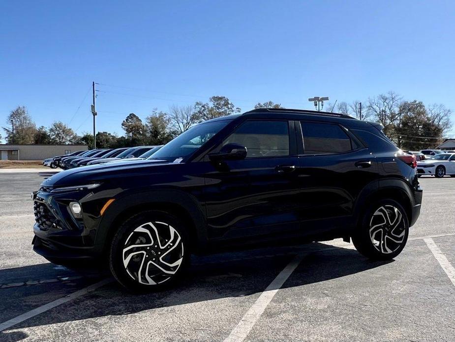 new 2025 Chevrolet TrailBlazer car, priced at $29,390