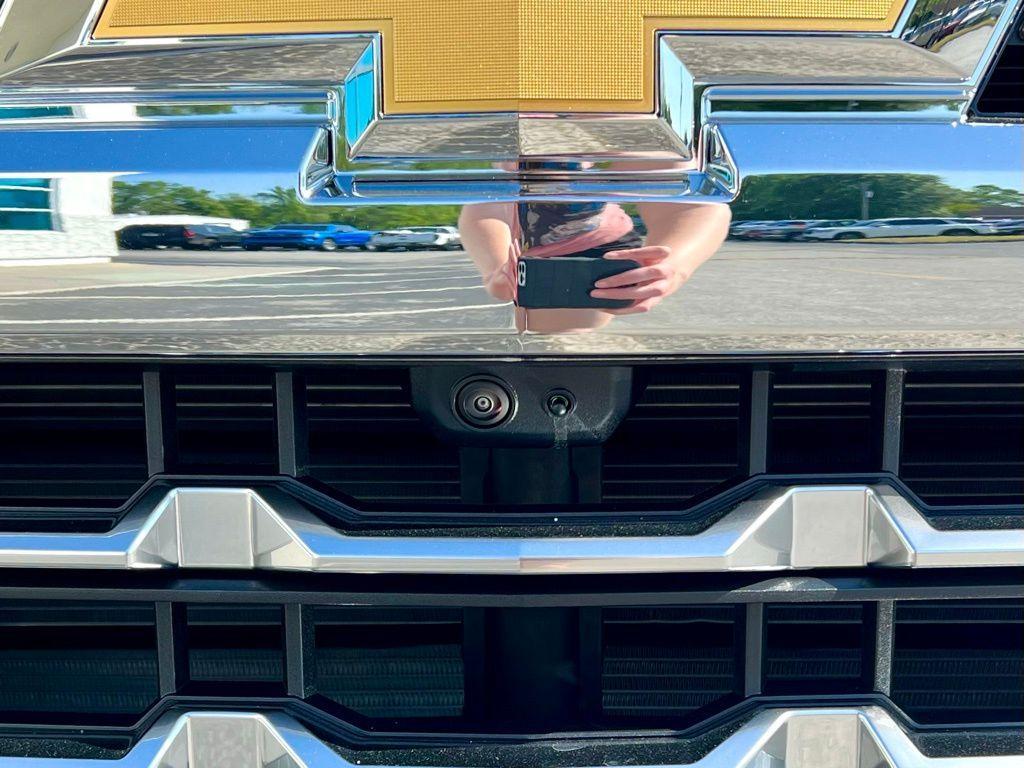 new 2025 Chevrolet Silverado 1500 car, priced at $63,054
