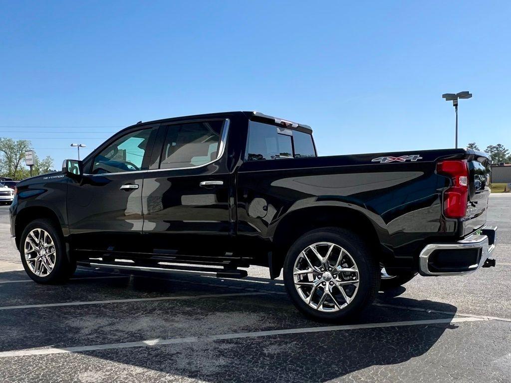 new 2025 Chevrolet Silverado 1500 car, priced at $63,054
