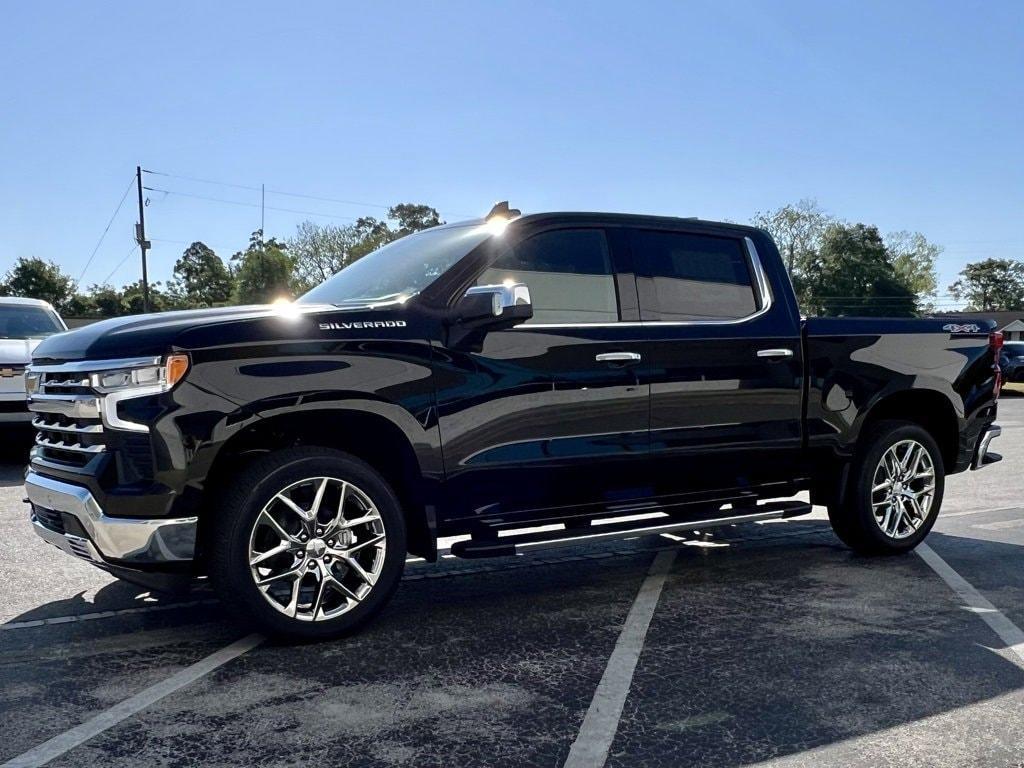new 2025 Chevrolet Silverado 1500 car, priced at $63,054