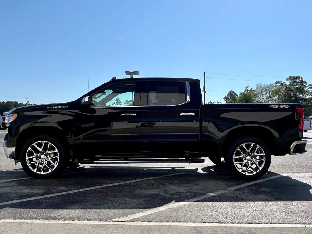 new 2025 Chevrolet Silverado 1500 car, priced at $69,054